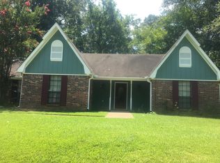113 Ridgelawn Dr, Vicksburg, MS 39183