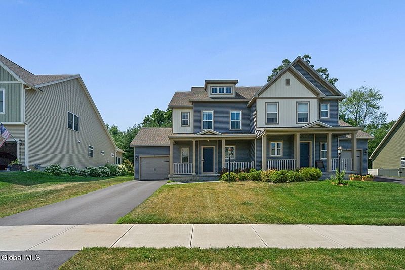 2nd image of 13 Weston Way