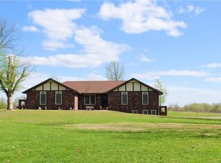 13709 E Morgan Rd, Freeman, MO 64746