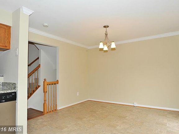 4th image of 5233 Dunstable Ln