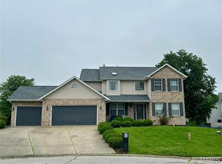 5213 Loyola Ct, Fairview Heights, IL 62208