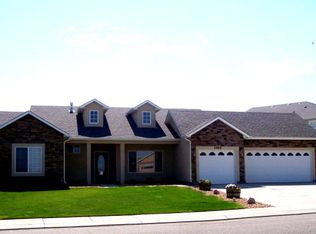 4989 Thrush Ct, Pueblo, CO 81008