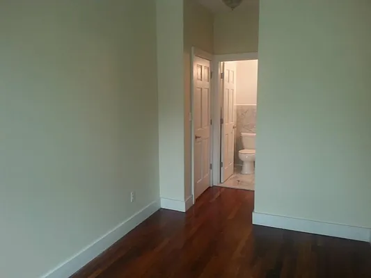 Rented by Harlem Lofts | media 16