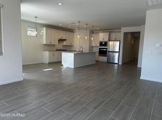 10454 E Silver Fox Dr, Tucson, AZ 85748