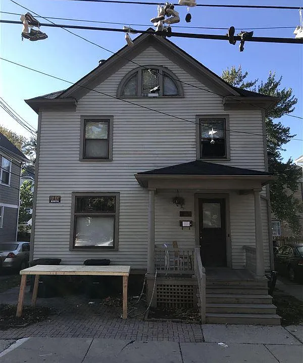 948 Greenwood Ave