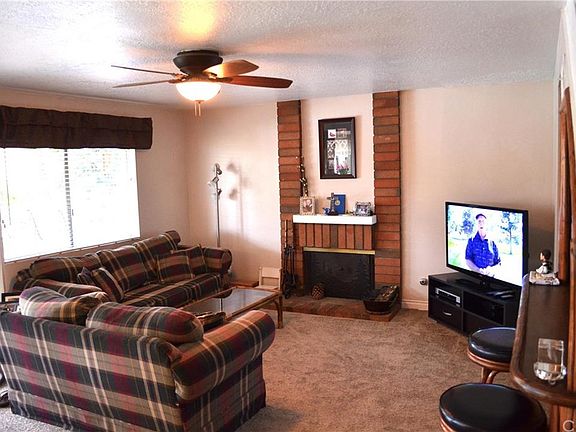3rd image of 23459 Coyote Springs Dr