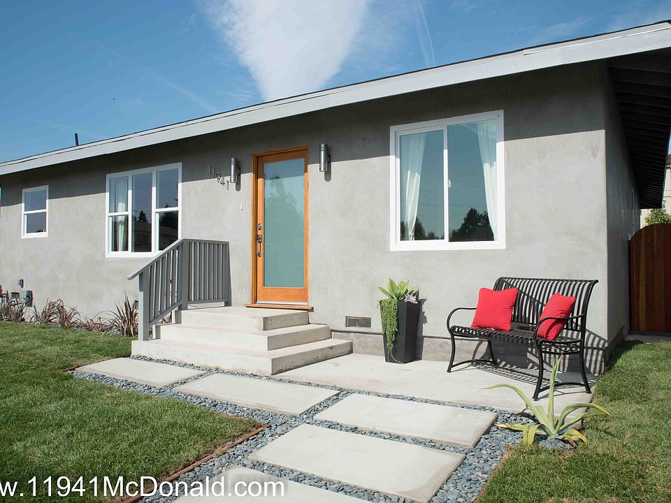 1st image of 11941 McDonald St