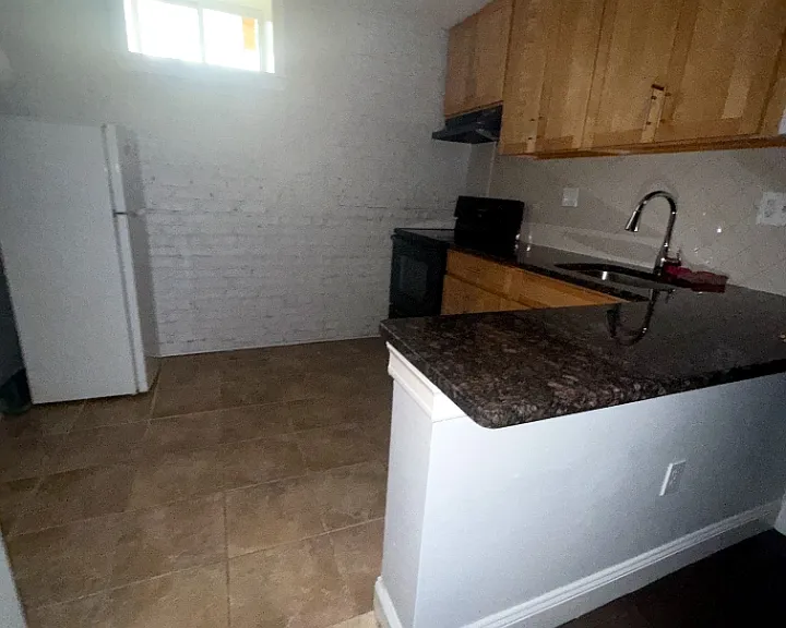 15 Goldsmith Ave #L3 — Photo 5