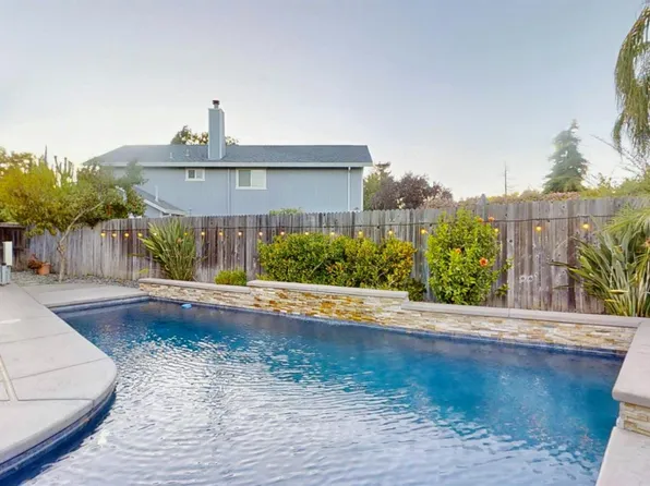 8006 Hamric Ct, Antelope, CA 95843