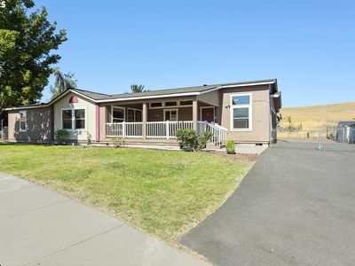 910 Toll Rd, Dufur, OR, 97021