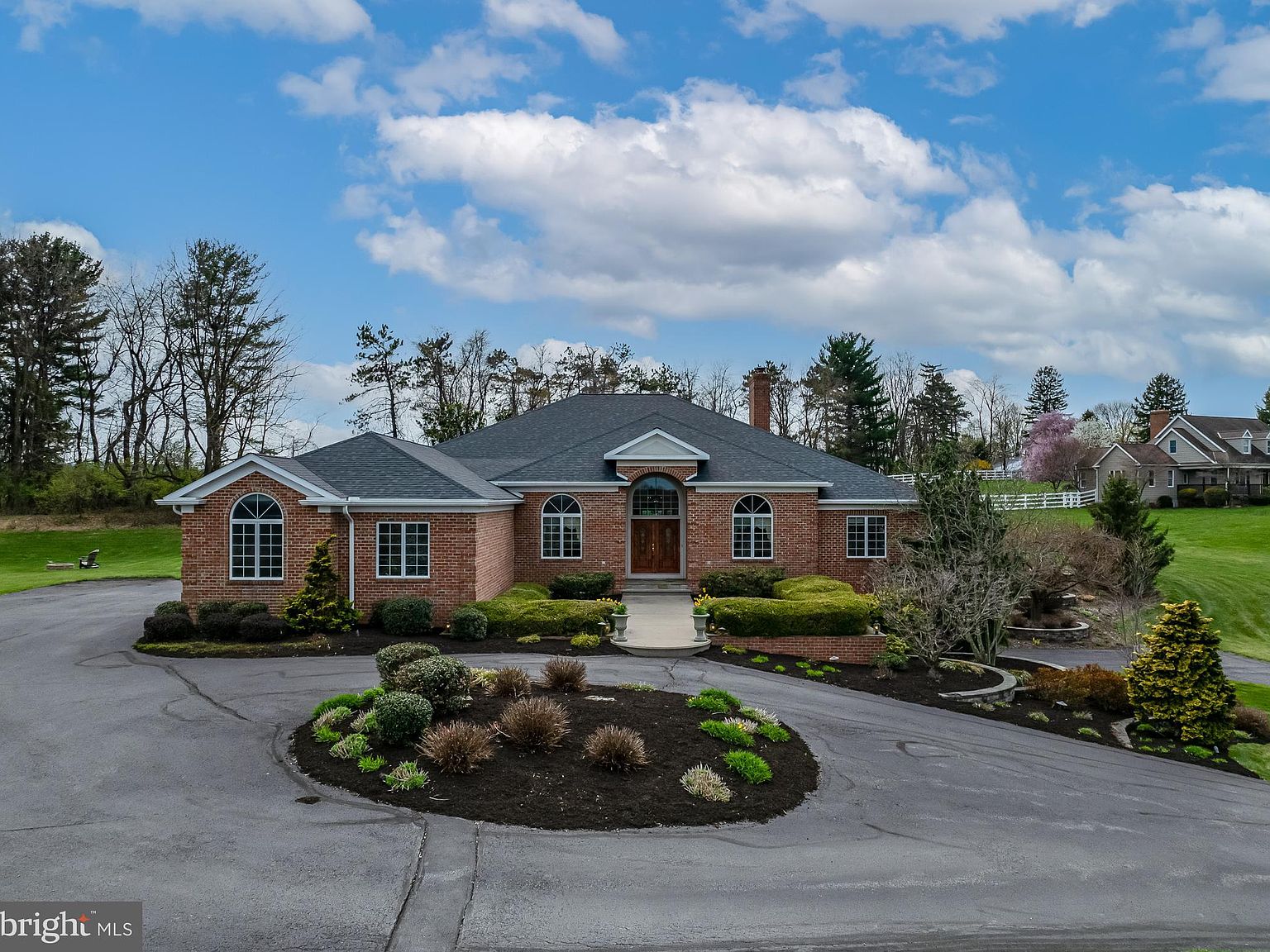 961 N Church Rd, Sinking Spring, PA 19608 | Zillow