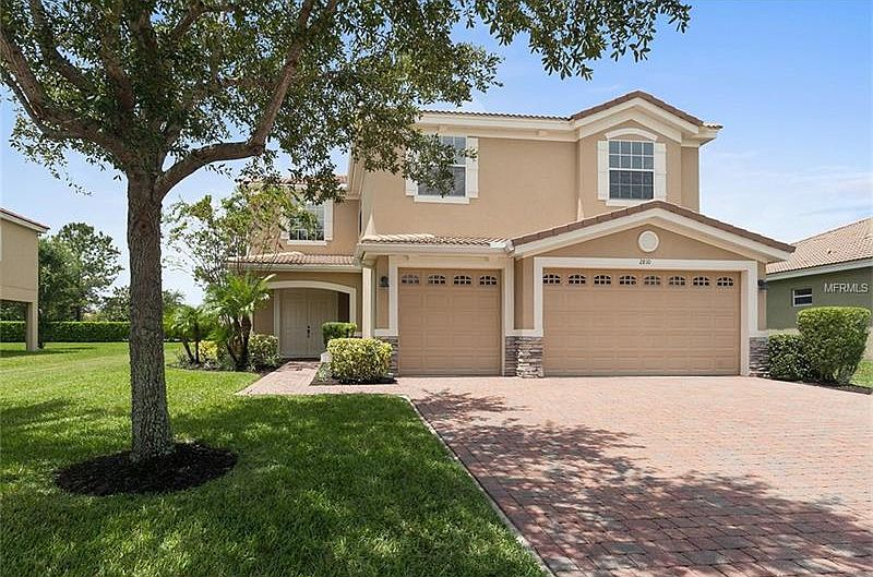 1st image of 2810 Scenic Ln