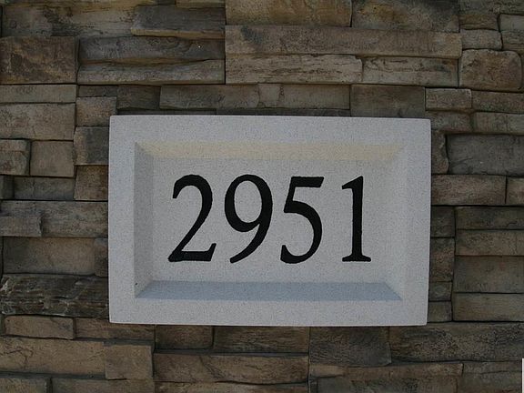 4th image of 2951 Chestnut Ave