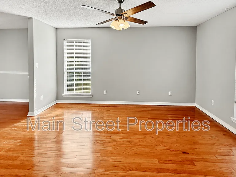 2121 Pin High Dr — Photo 8