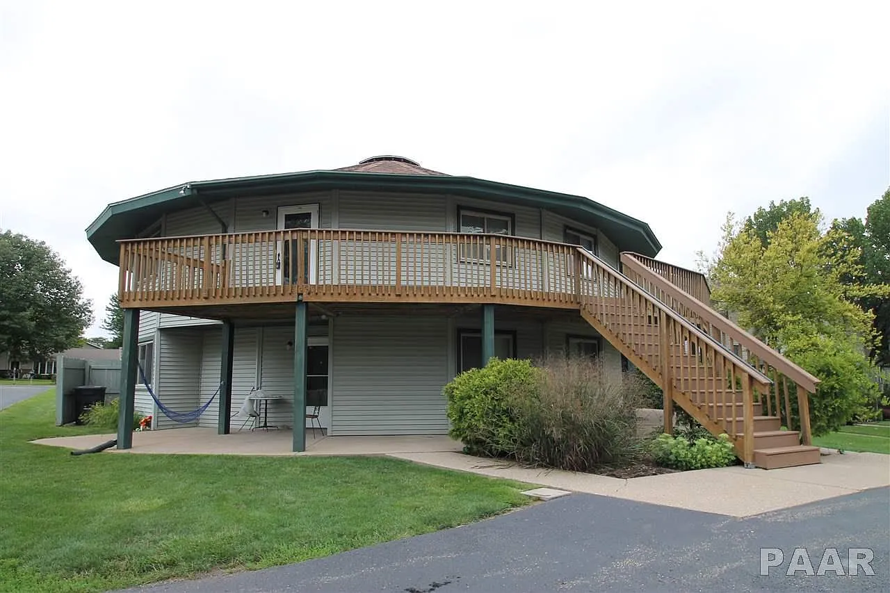 414 Holland Rd photo 1