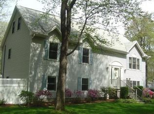 61 Line Rd, Reading, MA 01867