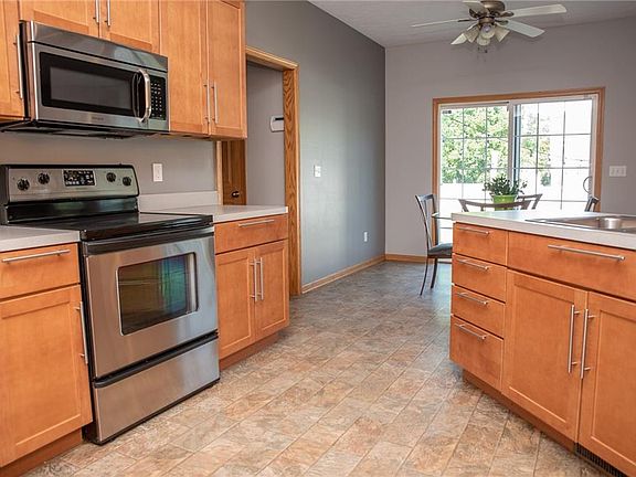 5th image of 1553 Oak Branch Cir