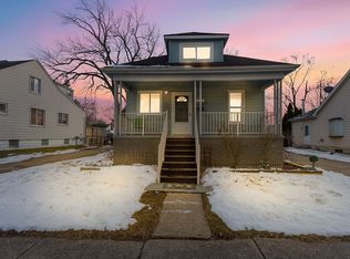 8578 Central Ave, Center Line, MI 48015