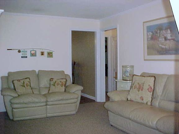 3rd image of 1809 NW Central Avenue # Fl 1ST