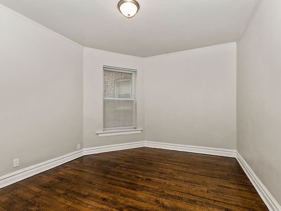 1st image of 6820 S Cornell Ave #2