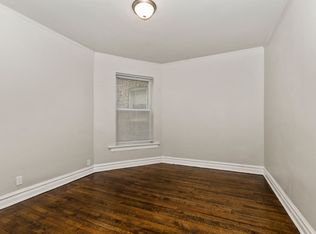 6820 S Cornell Ave #2, Chicago, IL 60649