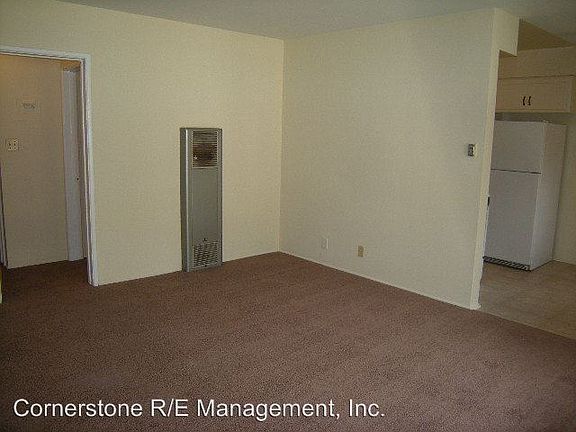 3rd image of 260 S Oakland Ave APT 09