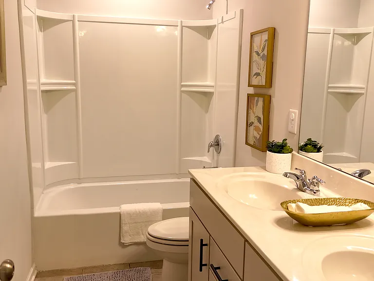 828 Royal Red Ct — Photo 30