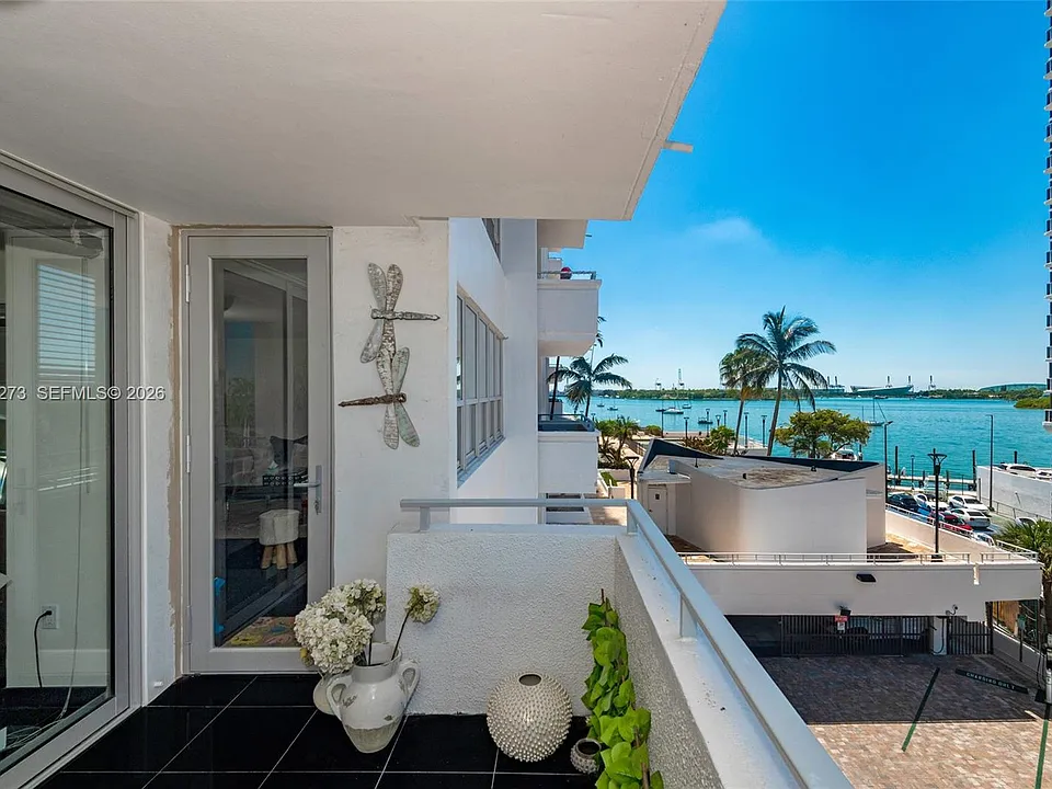11 Island Ave #409