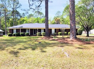 404 Iveys Scenic Dr, Albany, GA 31721