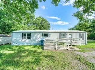 203 Wayne Ave, Crossville, TN 38555