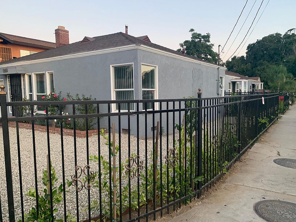 2nd image of 14264 Vanowen St