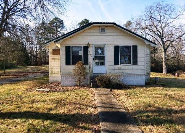 1st image of 3140 McReynolds Ave SE