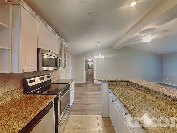 4th image of 1819 Brentwood Dr