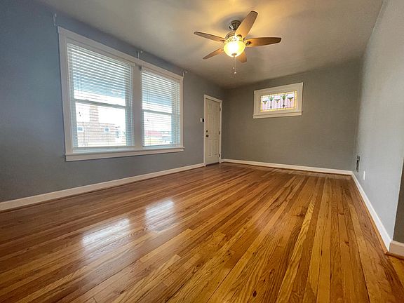 4th image of 4926 Tholozan Ave #1F