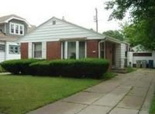 2966 N 58th St, Milwaukee, WI 53210