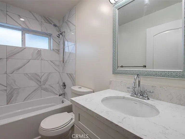 1909 Gardena Ave — Photo 26
