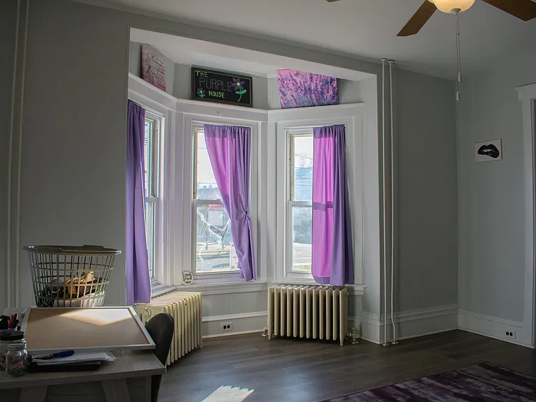 605 Bridge St — Photo 10