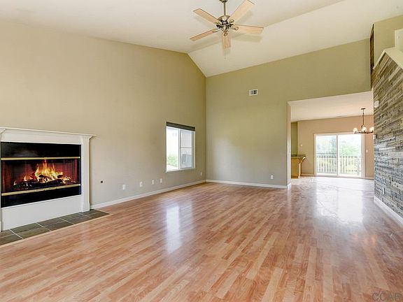 4th image of 41 Cormorant Dr