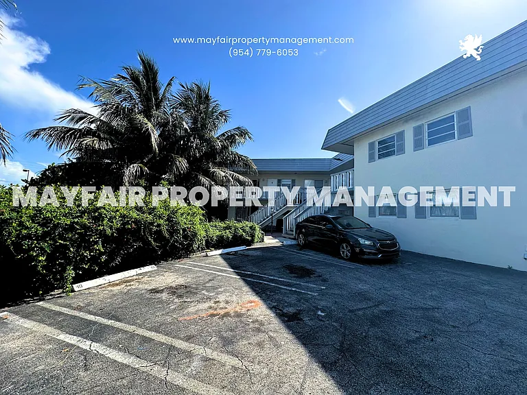 519 W Kalmia Dr #5 — Photo 13