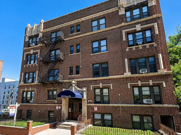 26 S Grove St #C05, East Orange, NJ 07018