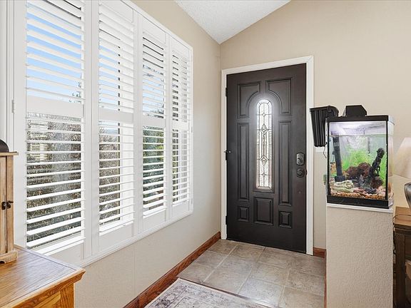 5th image of 40182 Alerna Way