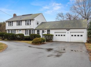 29 North St, Topsfield, MA 01983