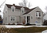 1st image of 115 W Stewart Ave