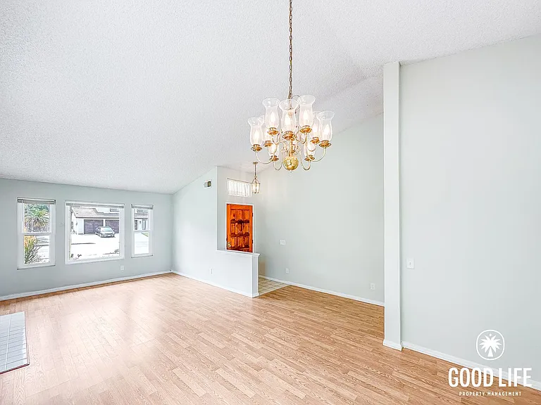 581 Canyon Dr — Photo 6
