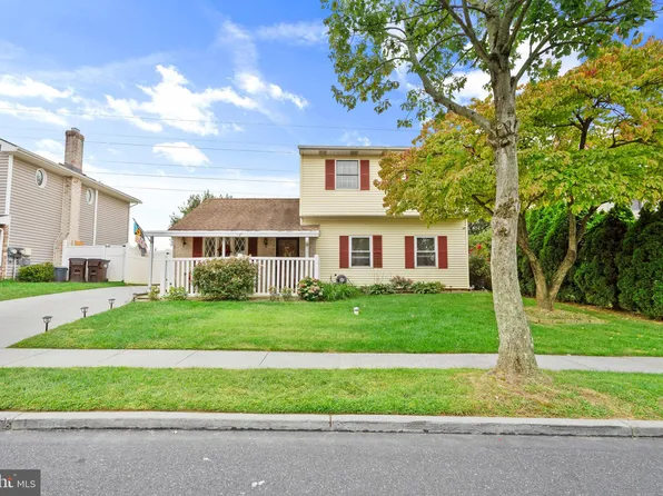 5813 Edge Ave, Bensalem, PA 19020