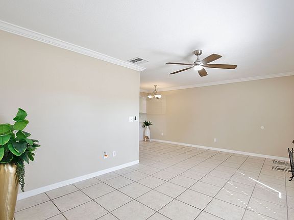 5th image of 7 W Marbrisa Way