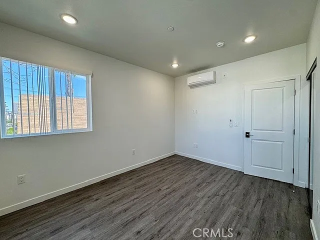 1210 1/2 Fedora St — Photo 18
