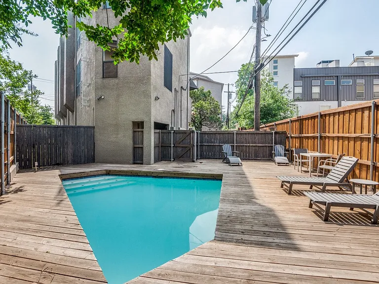 3907 Throckmorton St #4 — Photo 10