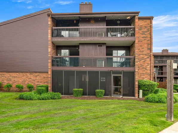 14524 Walden Ct APT M-2, Oak Forest, IL 60452