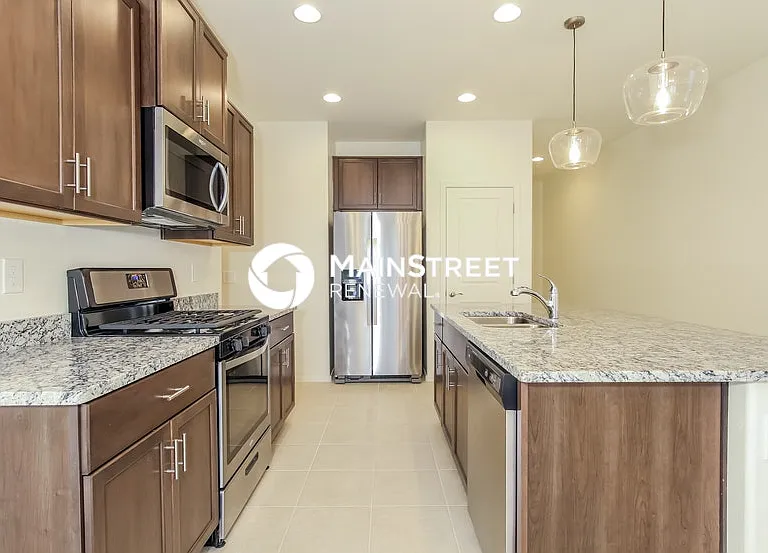 10677 W Dickerson Dr — Photo 8